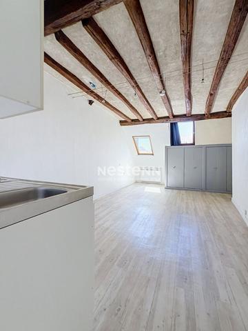 Appartement Studio en Hyper Centre d'Angers - Dernier étage