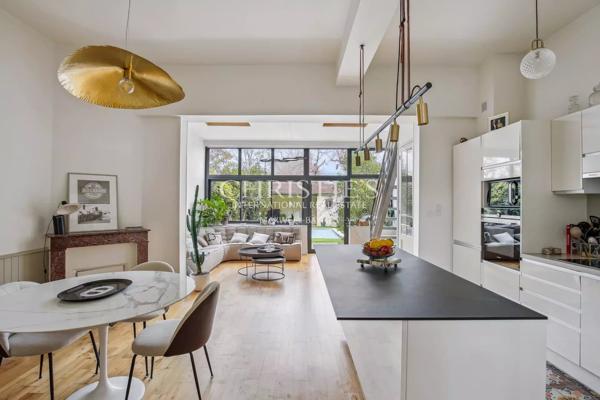 Saint Augustin – Maison en pierre avec garage et piscine