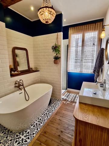 Demeure de charme 230m² avec 66m² de terrasse