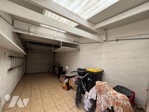 EN EXCLUSIVITE : Maison à vendre à BAILLEUL quartier Saint-Amand

Cette maison est située à 5...