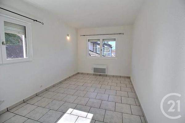 Appartement T3 à vendre  3 pièces - 88,57 m 2   VEIGY FONCENEX  - 74