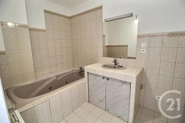 Appartement T3 à vendre  3 pièces - 88,57 m 2   VEIGY FONCENEX  - 74