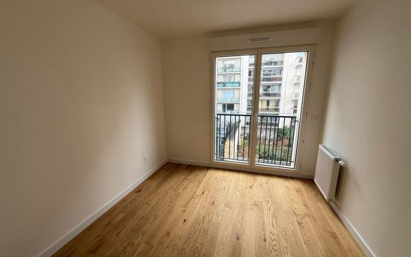 Appartement à louer    3 pièces • 67,93 m2 Clichy