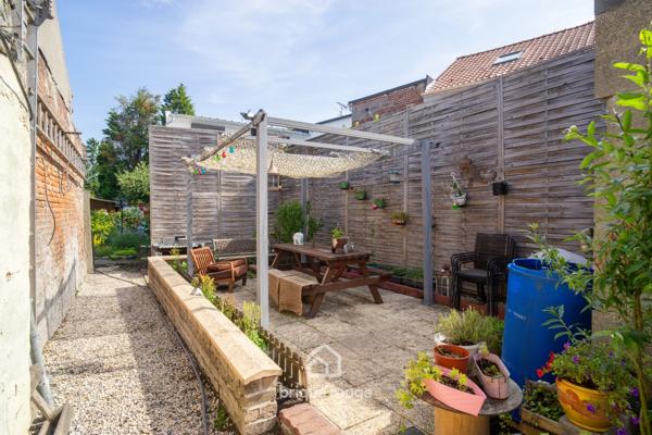 Maison avec hangar de 120 m²