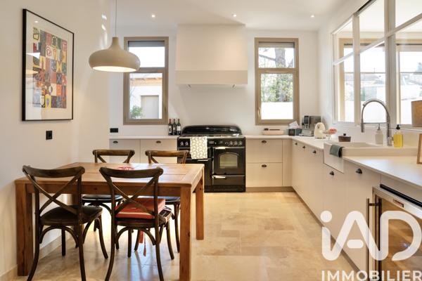 Maison à vendre 6 pièces 210 m² Le Bouscat