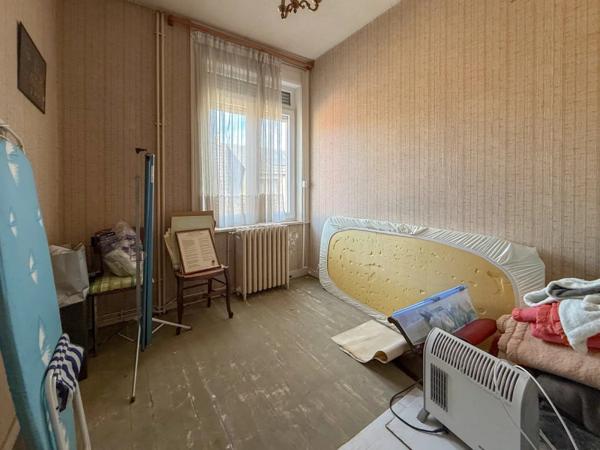 MAISON A VENDRE - FACHES THUMESNIL Limite RONCHIN - 160 m 2 - 299 000 €