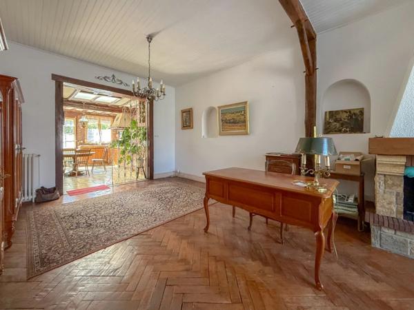 MAISON A VENDRE - FACHES THUMESNIL Limite RONCHIN - 160 m 2 - 299 000 €