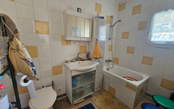 Maison à vendre    5 pièces • 87 m2 Médis