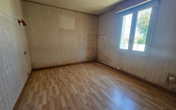 Maison à vendre    5 pièces • 87 m2 Médis