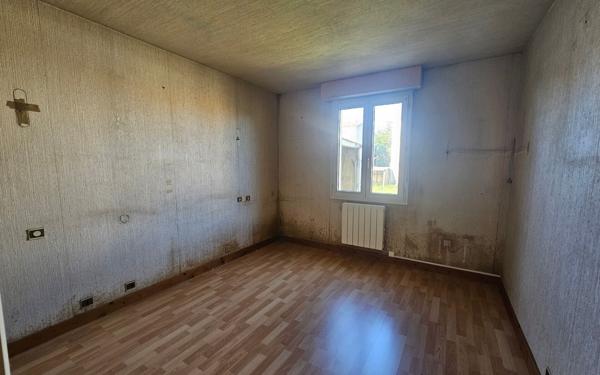 Maison à vendre    5 pièces • 87 m2 Médis