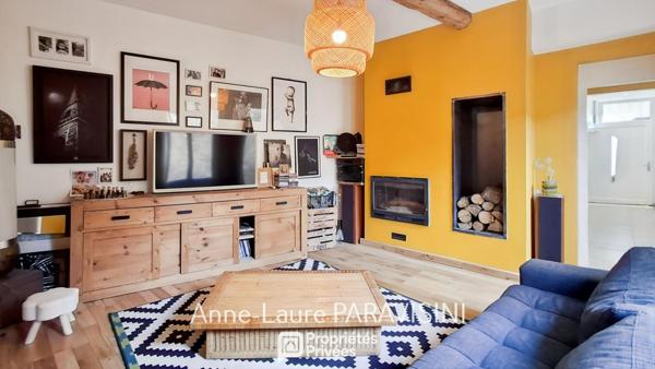 Pennautier - Charme de l'ancien et confort contemporain pour cette maison de village rénovée avec cour et 4 chambres