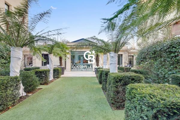 Hôtel particulier 8 pièces à vendre Paris 16ème - 75016 / Réf: 21863-PL