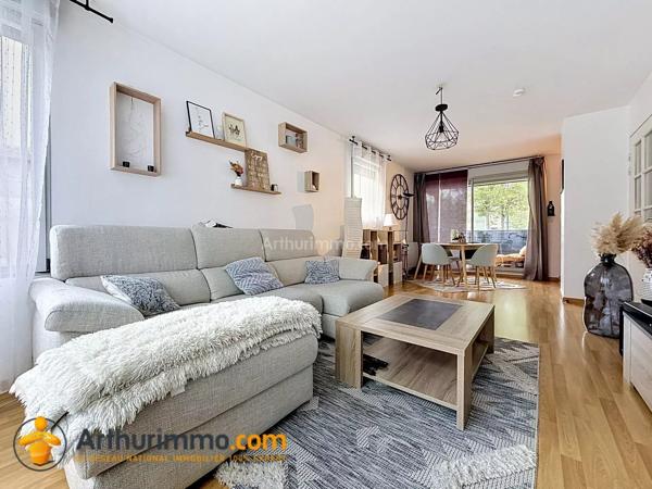 Vente                                                      Appartement
                        
                     4 pièces                      71 m2                     à Reims