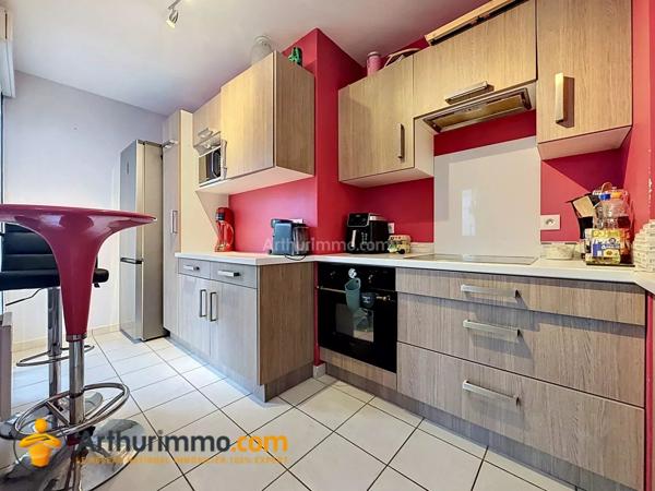 Vente                                                      Appartement
                        
                     4 pièces                      71 m2                     à Reims