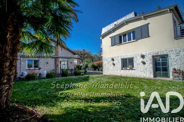 Maison à vendre 6 pièces 153 m² Saint-Maur-des-Fossés