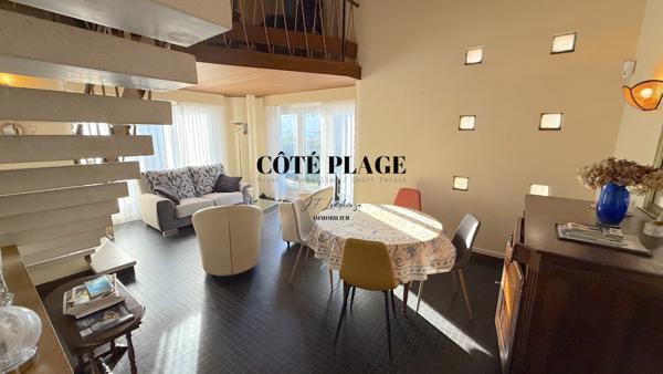 Royan (17200) FONCILLON - LE CHAY - MAISON DE VILLE ANNEE 50 - 5 PCS - 4 CHS - GARAGE- AU PRIX DE 539 000 € FAI