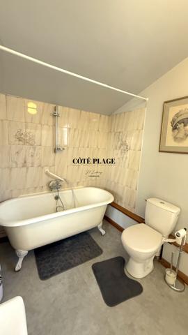 Royan (17200) FONCILLON - LE CHAY - MAISON DE VILLE ANNEE 50 - 5 PCS - 4 CHS - GARAGE- AU PRIX DE 539 000 € FAI