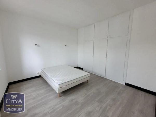Appartement à louer 2 pièces 42.46m² Condé-sur-l'Escaut (59163)