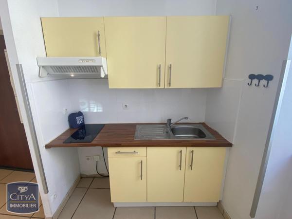 Location appartement Rabastens (81800) 2 pièces 31.83m²