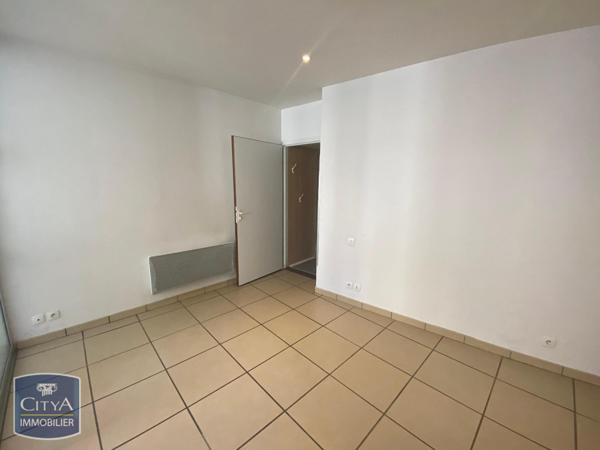 Location appartement Rabastens (81800) 2 pièces 31.83m²