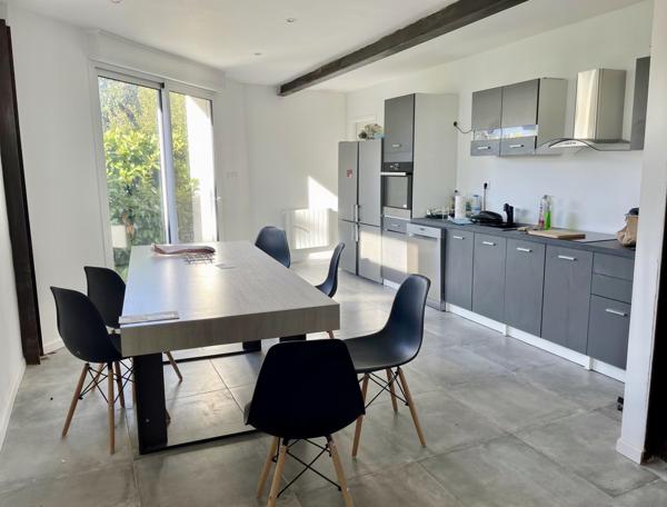 Maison 8 pièces - 140 m²