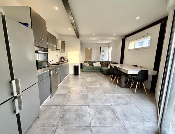 Maison 8 pièces - 140 m²