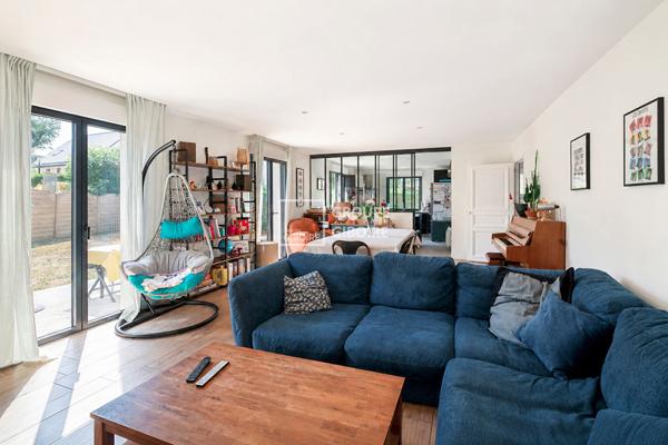 Maison T7 à vendre PACE - 160 m² (réf : MBO26625E)