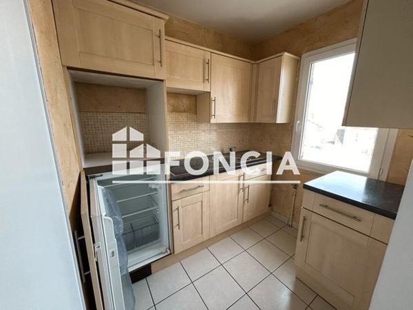 Location Appartement 2 pièces 41.35 m² - 3 RUE GAMBETTA Thorigny Sur Marne 77400