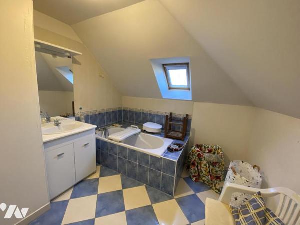 GUERANDE CENTRE - MAISON T5 EN COPROPRIETE