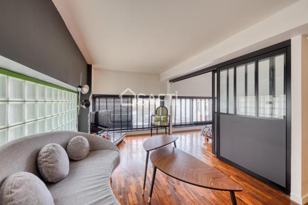 Loft avec terrasse 6min métro Mairie des Lilas