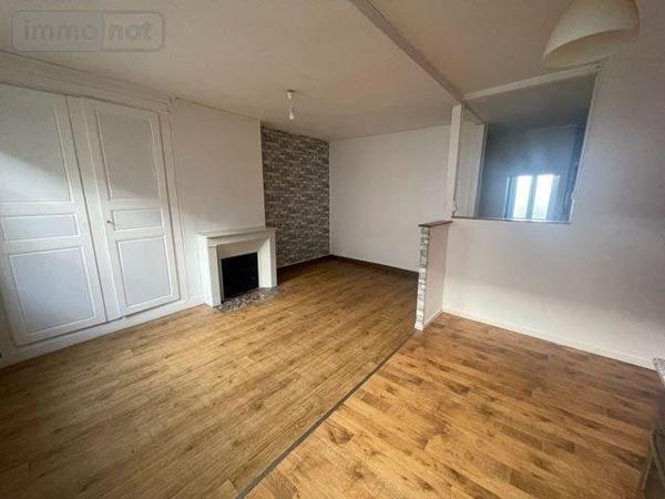 Immeuble de rapport à vendre à Le Grand-Lucé dans la Sarthe (72150), ref : 13816/1098   
CENTRE DU VILLAGE