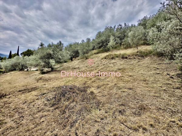 Terrain à vendre de 1 060 m²