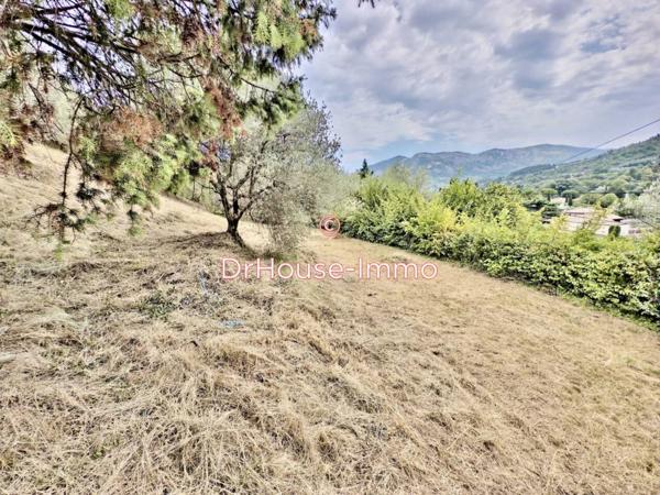 Terrain à vendre de 1 060 m²