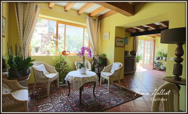 Dpt (45) à vendre, maison 9p, Puiseaux, 178m² env., caves, grange, dépendances, 4 chambres