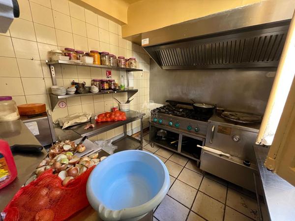Fonds de commerce Restaurant Houilles 110 m2 97 000 € **  - Référence  7498