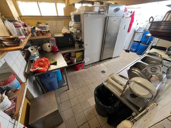 Fonds de commerce Restaurant Houilles 110 m2 97 000 € **  - Référence  7498
