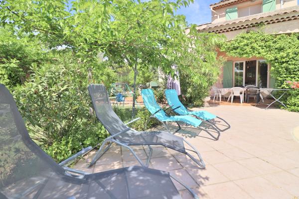 Saint Maximin la Sainte Baume: villa T7 de 155m2 sur terrain 2900m2