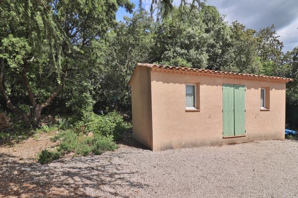 Saint Maximin la Sainte Baume: villa T7 de 155m2 sur terrain 2900m2
