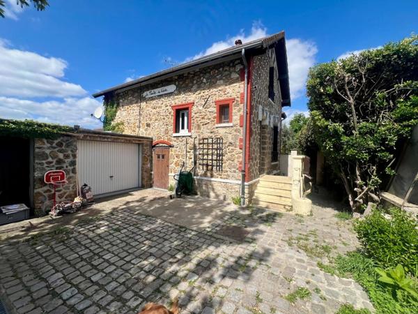 HOUILLES-PIERRATS: Maison de Charme 7 pièces / 785m2 de Ter 965 000 € **  - Référence  954