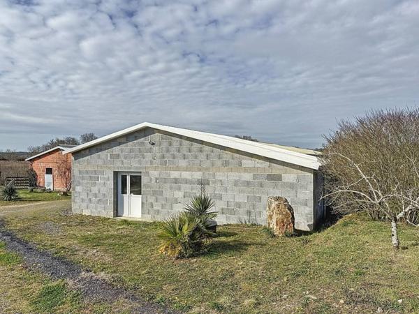 Maison à vendre 4 pièces de 143 m²