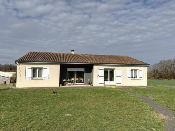 Maison à vendre 4 pièces de 143 m²