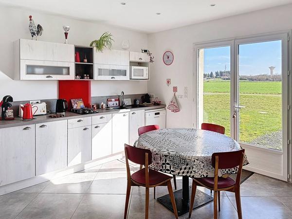 Maison à vendre 4 pièces de 143 m²