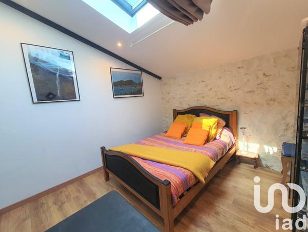 Longère 8 pièces de 360 m² à Le Champ-Saint-Père (85540)