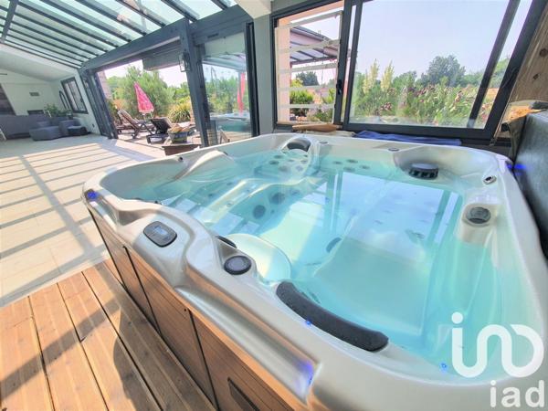 Longère 8 pièces de 360 m² à Le Champ-Saint-Père (85540)