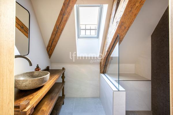 (Sous-Compromis) Écrin de Luxe à Colmar : L'Art de Vivre Alsacien