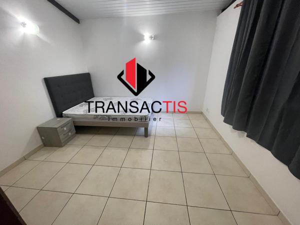 Ensemble immobilier (T6 et T1 meublés) sur terrain d'env 2 000 m² - St Laurent du Maroni