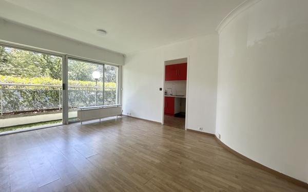 Appartement à vendre    2 pièces •  Évry