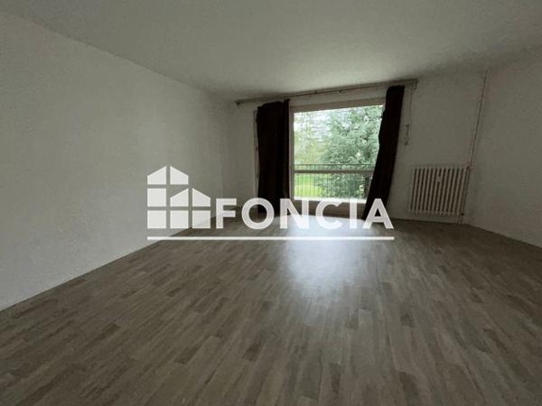 Location Studio 36.44 m² - 14 RUE DE LA GIBAUDERIE Poitiers 86000