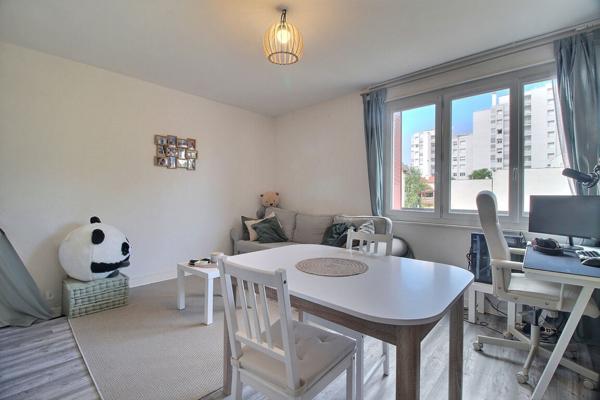 Appartement Clermont Ferrand 2 pièces de 49.63m²