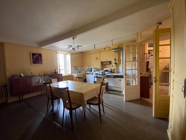 Maison avec jardin à Giat